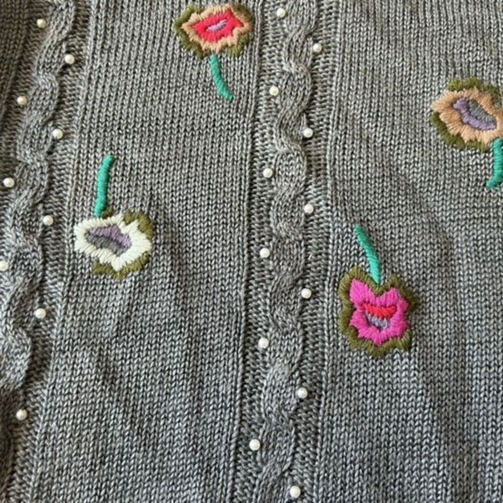 Andrea Gayle vintage embroidered sweater - Picture 2 of 8